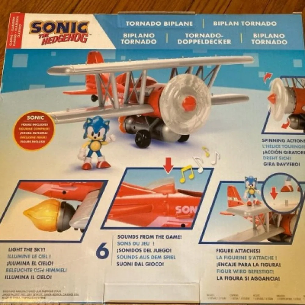 Sonic the Hedgehog Tornado Biplane with Sonic Figure